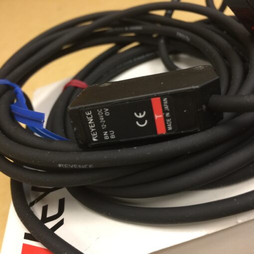 Keyence Photoelectric Sensor PZ-M51 - Image 3