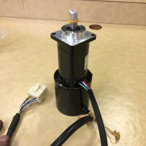 Yaskawa AC Servo Motor SGM-08UW12 - Image 2