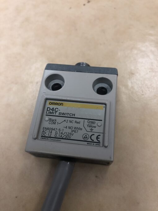 Omron D4C-4301 - Image 2