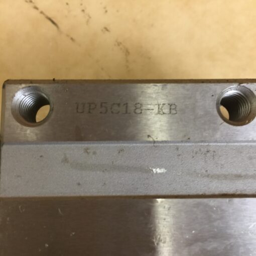 THK HSR25A2SSC0+820LH-II - Image 3