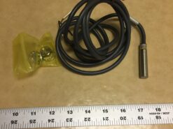 Alternative view of Omron Switch E2E-X3T1-1