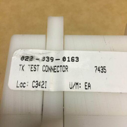7435