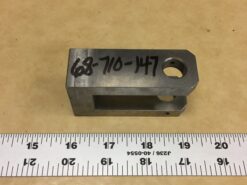 Knuckle R-710-70-09