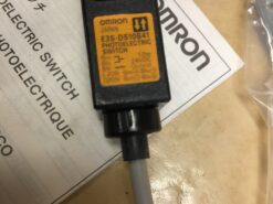 Alternative view of Omron Photo Sensor E3S-DS10B41