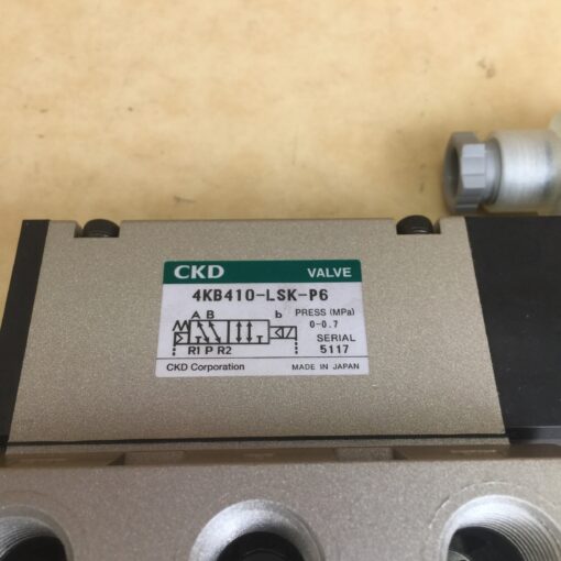 CKD Valve 4KB410-10-LSK-DC24V-P6 - Image 2