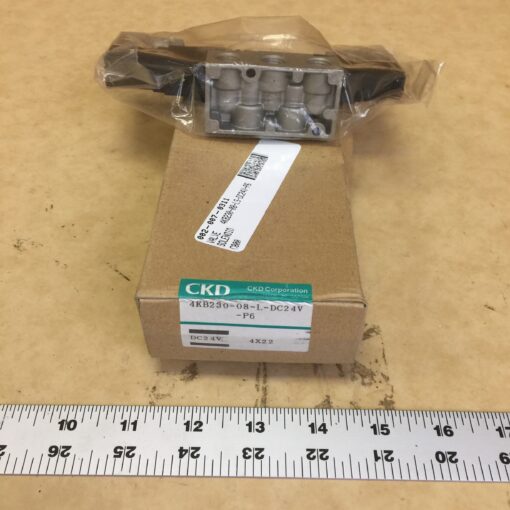 CKD Valve 4KB230-08-LS-DC24V-P6 - Image 3