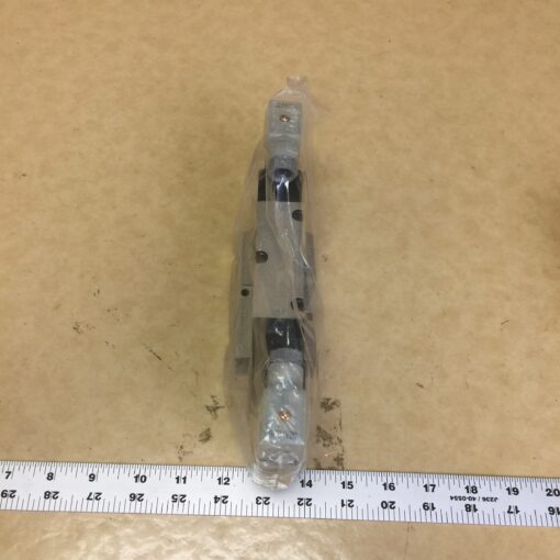 CKD Valve 4KB430-15-LS-DC24V-P6 - Image 2
