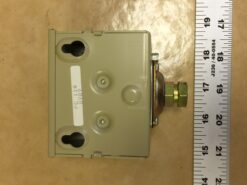 Alternative view of Barber Colman PC‑110 Pneumatic‑Electric Pressure Switch