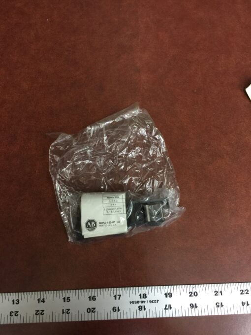 Allen-Bradley Fuse Holder 599-FR04 - Image 3
