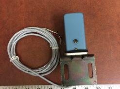 Alternative view of Honeywell Micro Switch FEMLS5RB