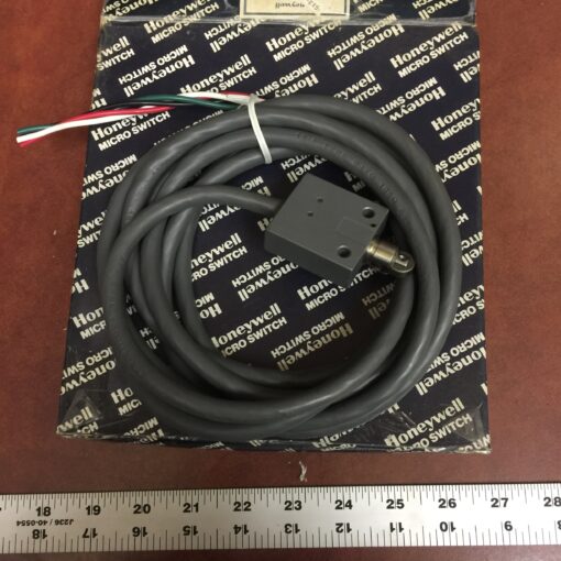Honeywell Micro Switch	914CE2-9 - Image 2