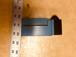 Alternative view of Honeywell Micro Switch	LSE1A