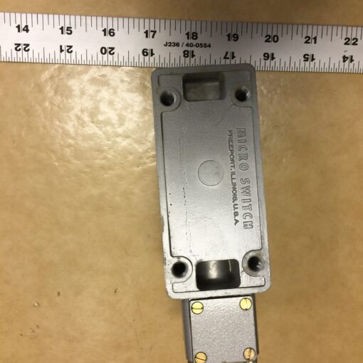 Honeywell Micro Switch	51ML72 - Image 4