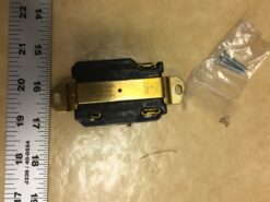 Alternative view of Pass & Seymour Legrand L720-R