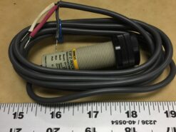 Alternative view of Omron E-3-F-RIC-4