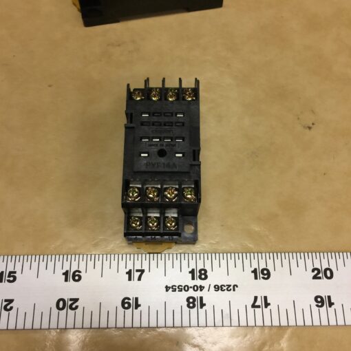 Omron PYF14A - Image 3