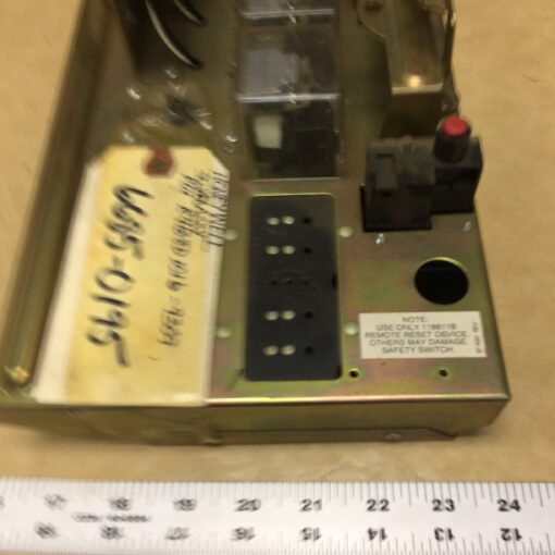 Honeywell Flame Safeguard	R4138D1016 - Image 2