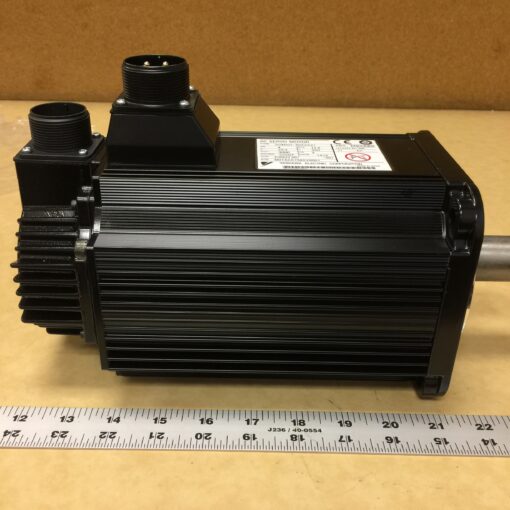 Yaskawa SGMSH-40A2A21 Motor - Image 2