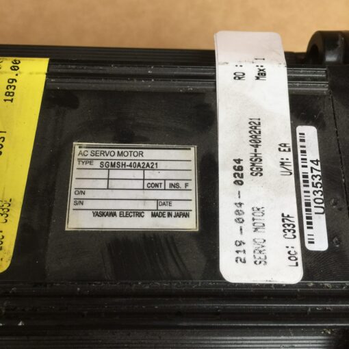 Yaskawa SGMSH-40A2A21 Motor - Image 2
