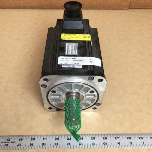 Yaskawa SGMSH-40A2A21 Motor - Image 3