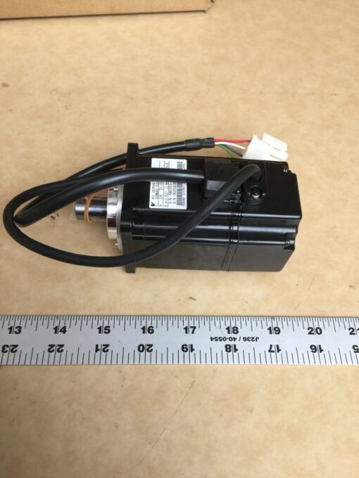 Yaskawa SGMAH-02A1A2S - Image 2