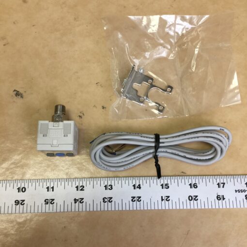 SMC ISE30A-01-P-MLA1 Switch