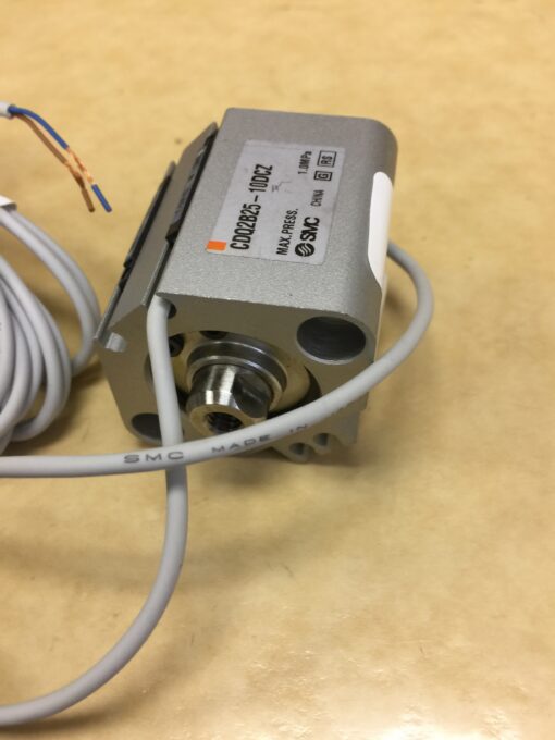 SMC CDQ2B25-10DCZ - Image 3