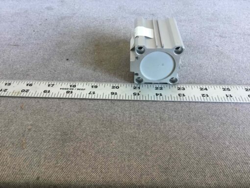 SMC Cylinder CDQ2B40-30+15DZ-XC11 - Image 3