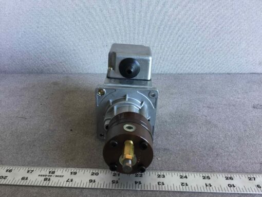 Showa Pump M211E - Image 4