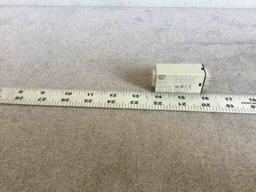 Omron Timer H3Y-4 - Image 2