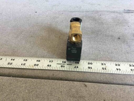 SMC Solenoid Valve VX2130 - Image 3