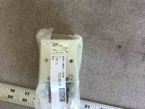 SMC Clamp Cylinder MHC2-25DX1760 - Image 2