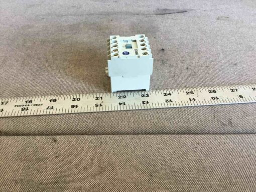 Allen-Bradley Contactor 700-MB400 - Image 3