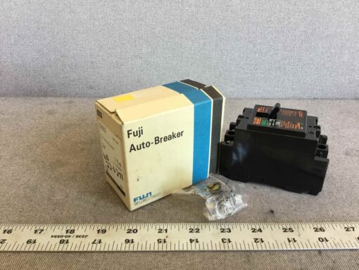 Fuji Electric Breaker EA32