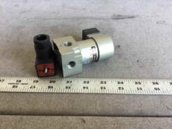 Alternative view of SMC Solenoid Valve VT315-025DLS