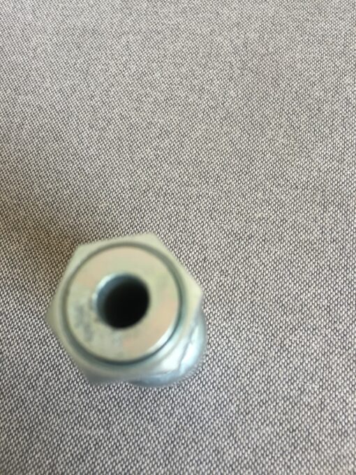 Eaton Corporation Weatherhead 08U-S68 - Image 3