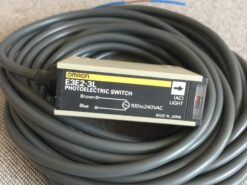Alternative view of Omron Photoelectric Switch E3E2-3L