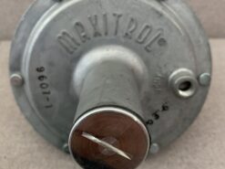 Alternative view of Maxitrol Valve RV61