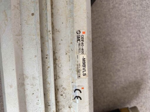 SMC CEIF40-400-M9BVLS Cylinder - Image 2
