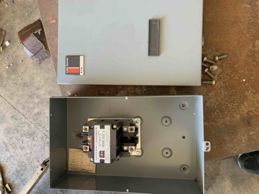 Eaton Cutler-Hammer Enclosure w/Nema Size 3, Series B1,