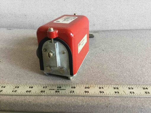 FMC V-4 AC - Image 4