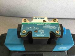 Alternative view of Vickers DG5S-8-4C-1-E-VM-FTWL-B5-30