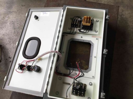 Metro Fabricating Control panel - Image 4