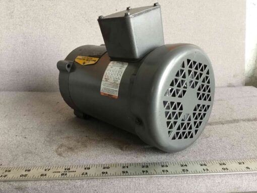 Baldor Industrial Motor VM3546 Motor - Image 4