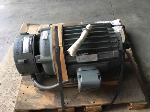 Reuland Motor 0050C-1BEB-0129 with Magnetic Brake 44B1 - Image 4