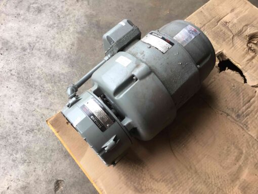 Reuland Motor 0030C-1BAM-0170 with Magnetic Brake 44B1 - Image 4