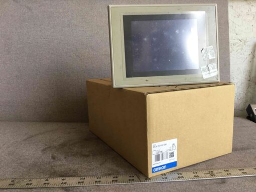 Omron PLC Controller NSJ5-SQ00-M3D