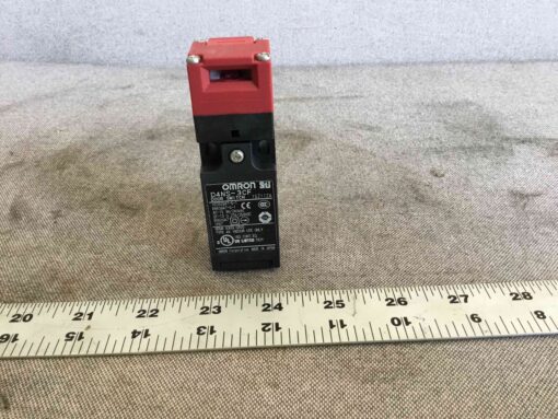 Omron D4NS-3CF Door Switch - Image 2