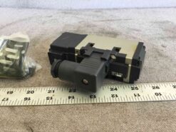 Alternative view of SMC Solenoid Valve VS7-6-FG-S-3