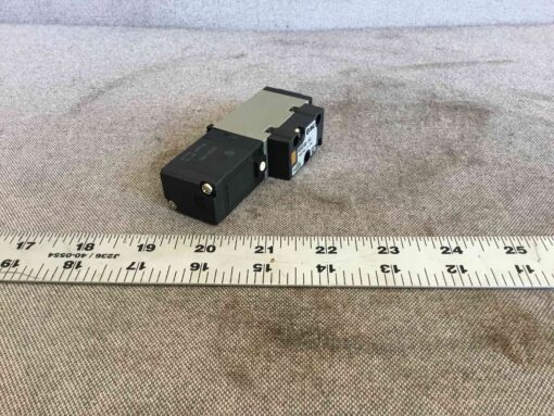 SMC NVFS2100-5FZ Valve - Image 4